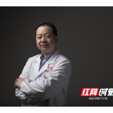  湖南医生李赞获评“中国好医生”2022年1月份月度人物