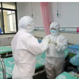 张家界：桑植县妇幼保健院开展疫情防控应急演练