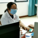 郴州：“湘中医”名医走进嘉禾送健康