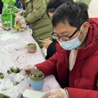 巧手育新苗 张家界开展多肉盆栽 DIY 手工胎教课