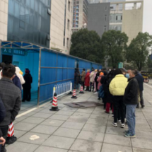 核酸检测日均最高2434人！省肿瘤医院加班加点“应检尽检”