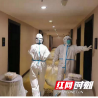 张家界隔离游客：“有你们在，我们很安心！”
