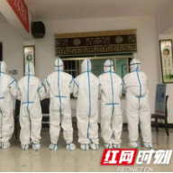 张家界仁康中医院核酸检测志愿服务队在行动