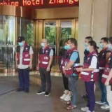 张家界送别株洲支援队：不舍得你们走，更不忍你们留下