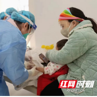 郴州市妇幼保健院:柔肩挑重担 一心护母婴