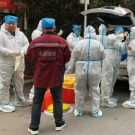 张家界:隔离酒店隔“疫”不隔爱