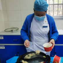 春节我在岗｜煮饺子、送福袋 医患共度新年不孤单！