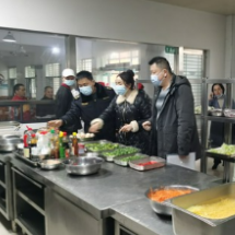 张家界市卫健委督导慈利县食安创建工作