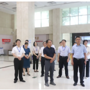 提升医疗服务质量 医院管理专家前往湘潭市第一人民医院调研授课