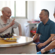 传承国医精神 湖南省中西医结合医院领导看望慰问国医大师刘祖贻