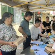  郴州：凝心聚力传爱心 无偿献血进乡镇