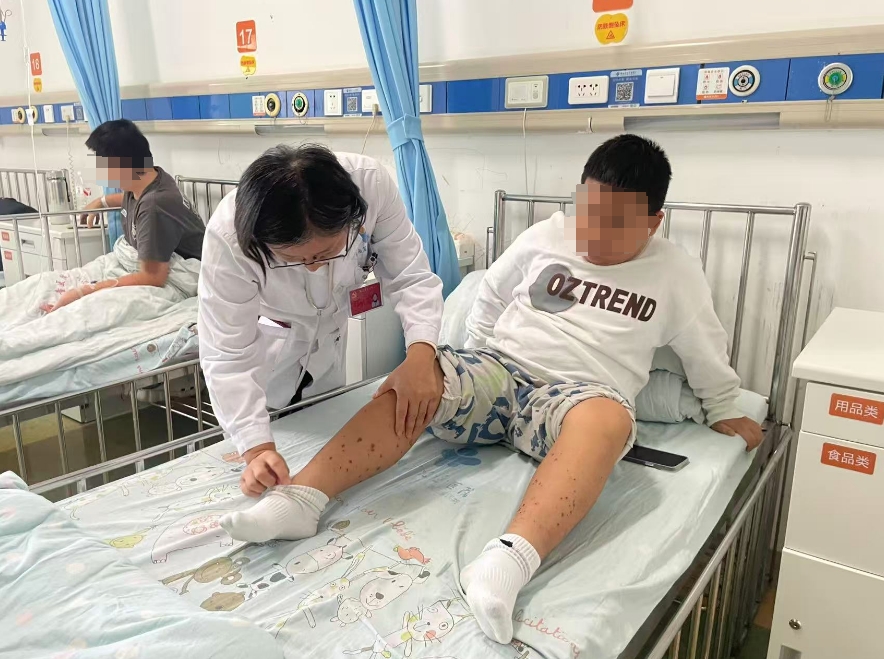 医生检查.png 医生检查.png