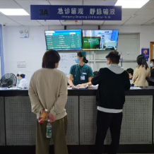 咳嗽“硬扛”半月成肺炎 !医生提醒:咳嗽超一周不愈要及时就医