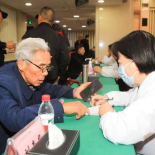 “健康管家”送到家 湖南中医药大学第二附属医院中医药服务进机关