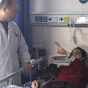 “濒死的感觉！”长沙大叔年夜饭喝一两酒被紧急送医，几天后找记者表扬医护