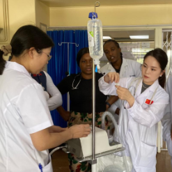 中津医护人员携手共筑呼吸健康屏障