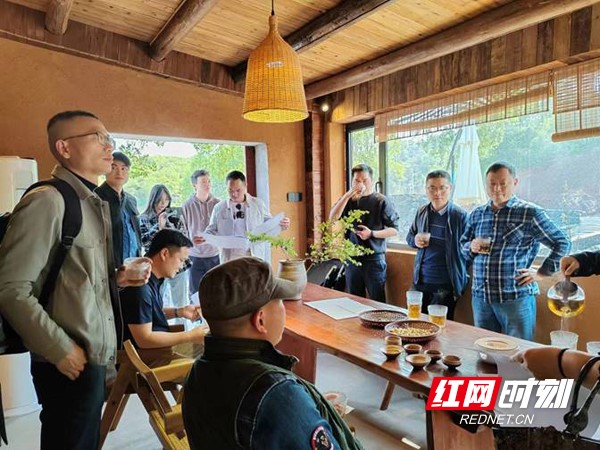 “我是设计师”乡村振兴系列沙龙.jpg