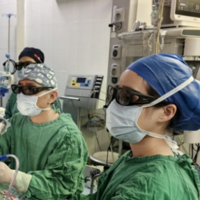 八旬老人耳朵流脓确诊肿瘤，3D外视镜技术精准“拆弹”