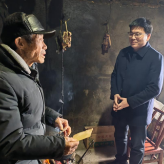 张家界阳和土家族乡开展计划生育困难家庭走访慰问活动