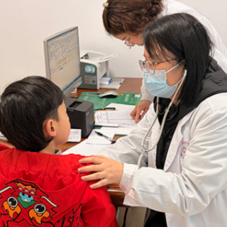 郴州市妇幼保健院联合湖南省妇幼保健院开展儿童生长发育专项义诊