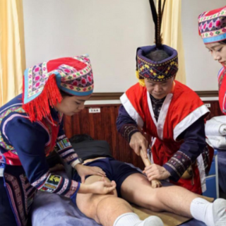 专业理疗暖人心,江永守护足球健儿赛场活力