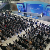 国内首个省级口岸经贸博览会在湖南岳阳举行