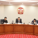 岳阳市农业七大百亿产业建设视察工作座谈会召开