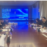 向伟雄主持召开交通建设重点项目调度会