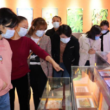 远离和抵制毒品 自觉参与禁毒工作的人民战争