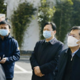 王一鸥暗访督查平江汨罗等地疫情防控工作