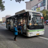 3月30日前，岳阳城区主要公交线路将全部恢复