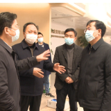 城陵矶新港区: 千磨万击更坚韧 疫情考验显担当