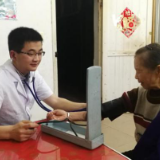 青春伴理想 丹心献汇龙