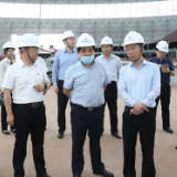 人民日报湖南分社考察城陵矶新港区