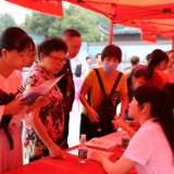 岳阳楼区：城乡居民养老保险全覆盖来了