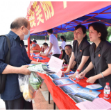 岳阳中院开展世界环境宣传周活动