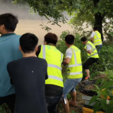 平江：防汛抢修保“生命线”畅通