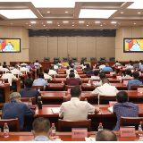 国务院、省政府先后召开视频会议部署廉政工作，李爱武在岳阳分会场收看收听