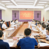 王一鸥主持“数字政府·智慧岳阳”工作专题汇报会暨领导小组第一次全体会议 李爱武等出席