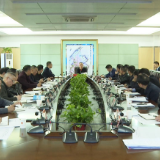 刘琦专题调度全市经济运行工作