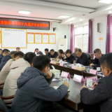 雷欣赴钱粮湖镇宣讲党的十九届六中全会精神