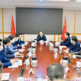 王一鸥到市委组织部调研组织工作