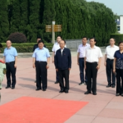 王志民到任弼时纪念馆参观调研 王一鸥等陪同