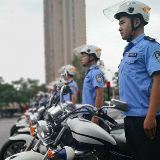 岳阳交警铁骑护航高考，这些路段将实行禁鸣和交通管制