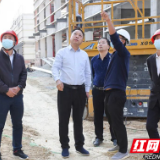 新港区：李建华下项目督进度督安全督防疫