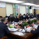 刘琦主持召开市政府常务会议