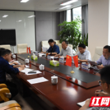 新港区：李建华主持召开书记碰头会，研究企业联点等相关工作