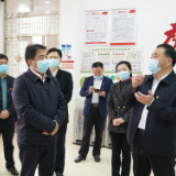 曹普华在云溪区调研时强调，绘就山水产城和谐相融新画卷