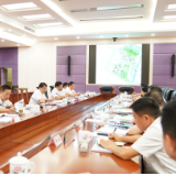 曹普华主持召开专题会议，研究部署岳阳学院项目推进工作
