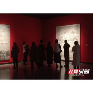 《琉璃·尘世》方向作品展在岳阳市美术馆展出